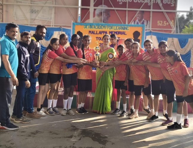 filter: 2202; fileterIntensity: 0.0; filterMask: 0; captureOrientation: 0;
algolist: 0;
multi-frame: 1;
brp_mask:8;
brp_del_th:0.0083,0.0000;
brp_del_sen:0.1300,0.1300;
motionR: 0;
delta:1;
bokeh:1;
module: portrait;hw-remosaic: false;touch: (-1.0, -1.0);sceneMode: 7864320;cct_value: 0;AI_Scene: (-1, -1);aec_lux: 111.419464;aec_lux_index: 0;albedo:  ;confidence:  ;motionLevel: 0;weatherinfo: null;temperature: 43;